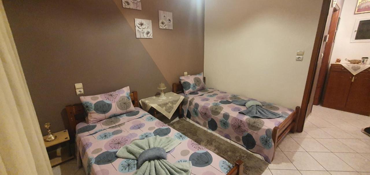 Panos Rooms 2 Калампака Екстериор снимка