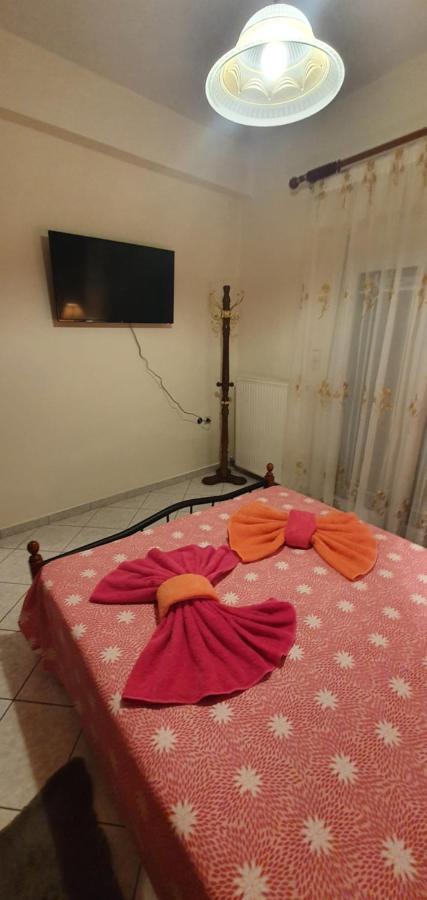 Panos Rooms 2 Калампака Екстериор снимка